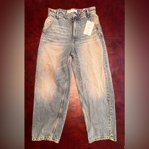BERSHKA Skater Jeans, size 6. NWT
